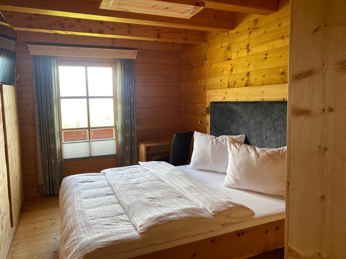 Bio Bauernhof Perneissl Apartment Bischofshofen Bagian luar foto
